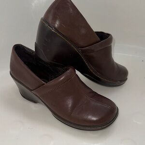Born Dark Brown Leather Wedge Mules